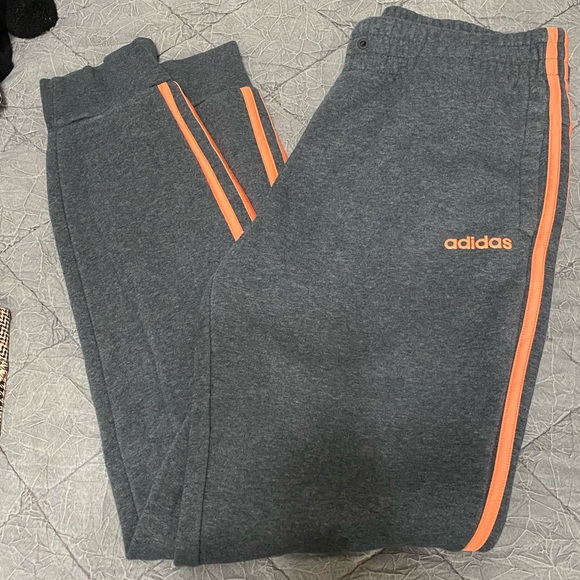 Adidas jogger sweat pants - Picture 2 of 3